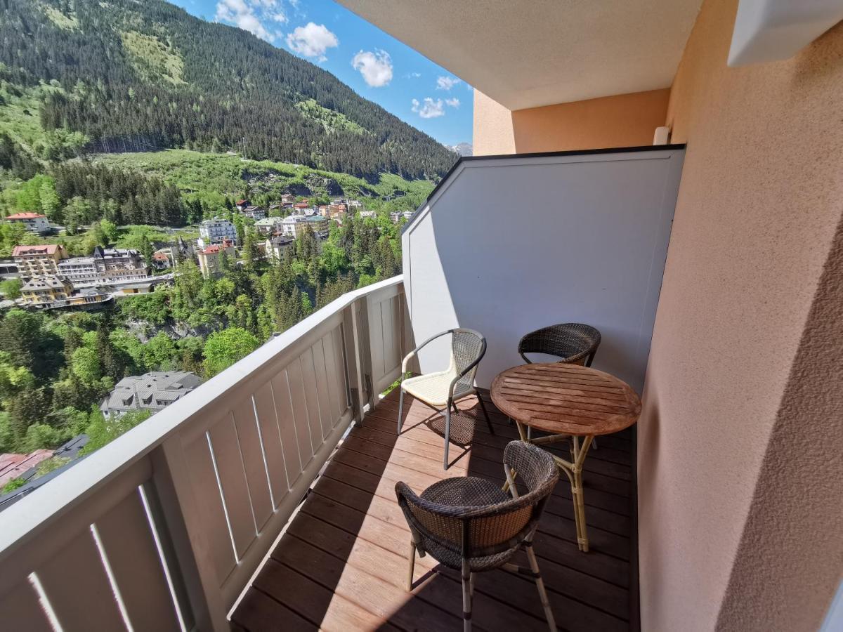 The View - Design Panorama Lodge Das Schiller Bad Gastein Extérieur photo